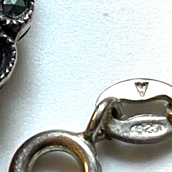 Sterling Silver & Marcasite Heart Shaped Necklace - Picture 4 of 7